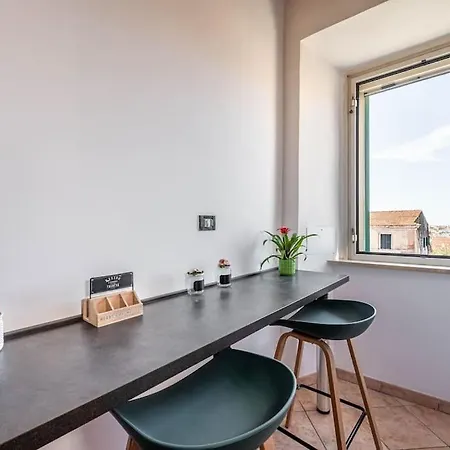 Apartment Antica Dimora Papale - Centro Storico Con Vista Terracina